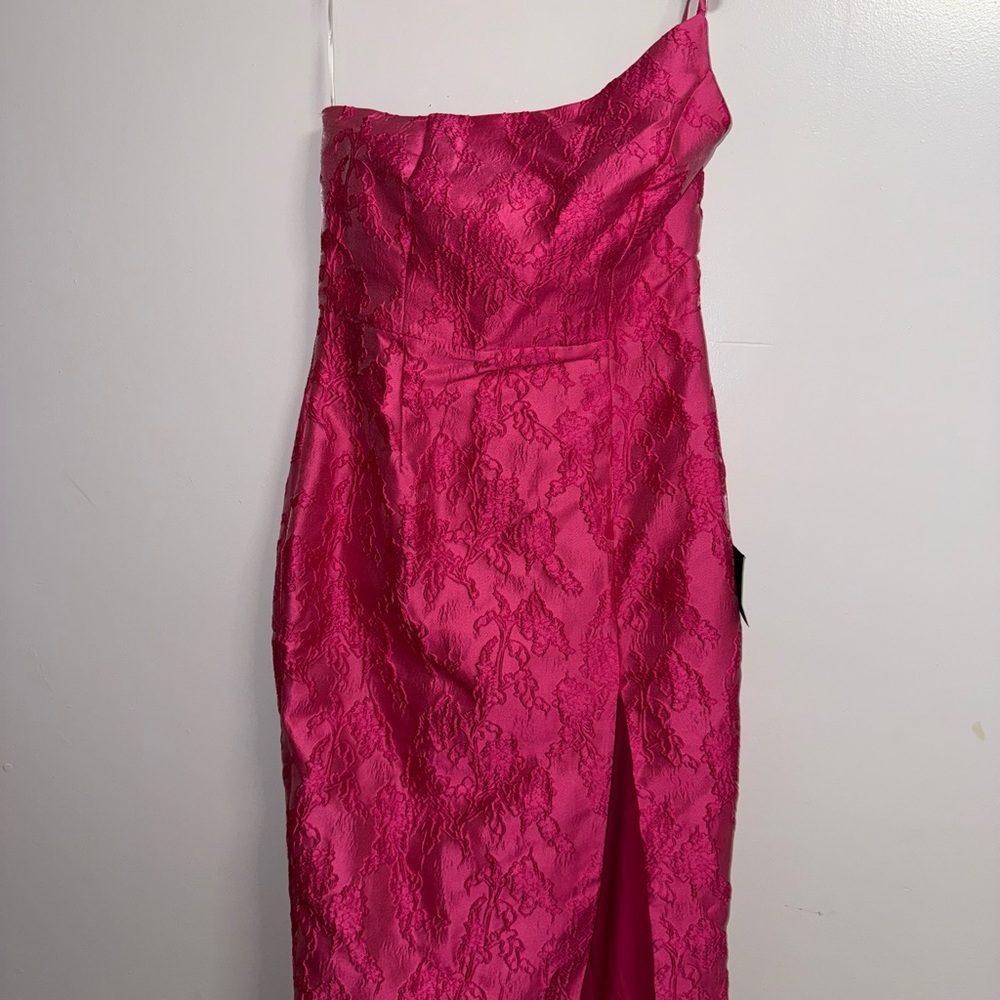 Lulu's One Shoulder Pink Lace Dress
